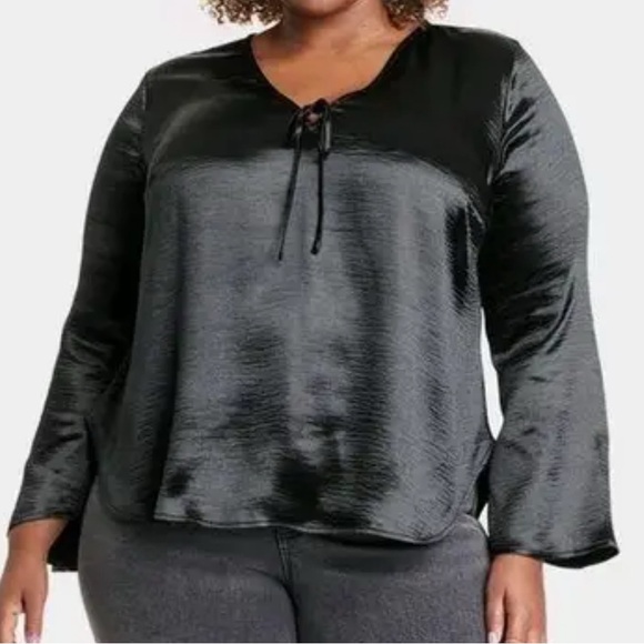 Ava & Viv Women's Black Top - Picture 1 of 5